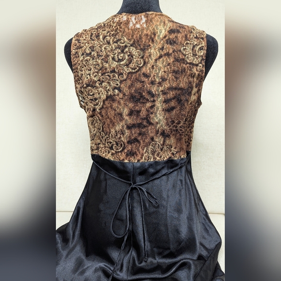 ​Gilligan & O'Malley Leopard Lace Maxi Nightgown M Slit Valentine's Sexy - Picture 6 of 13